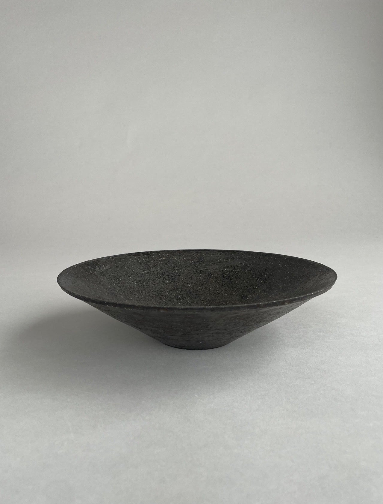 Wide Bowl Textured Black