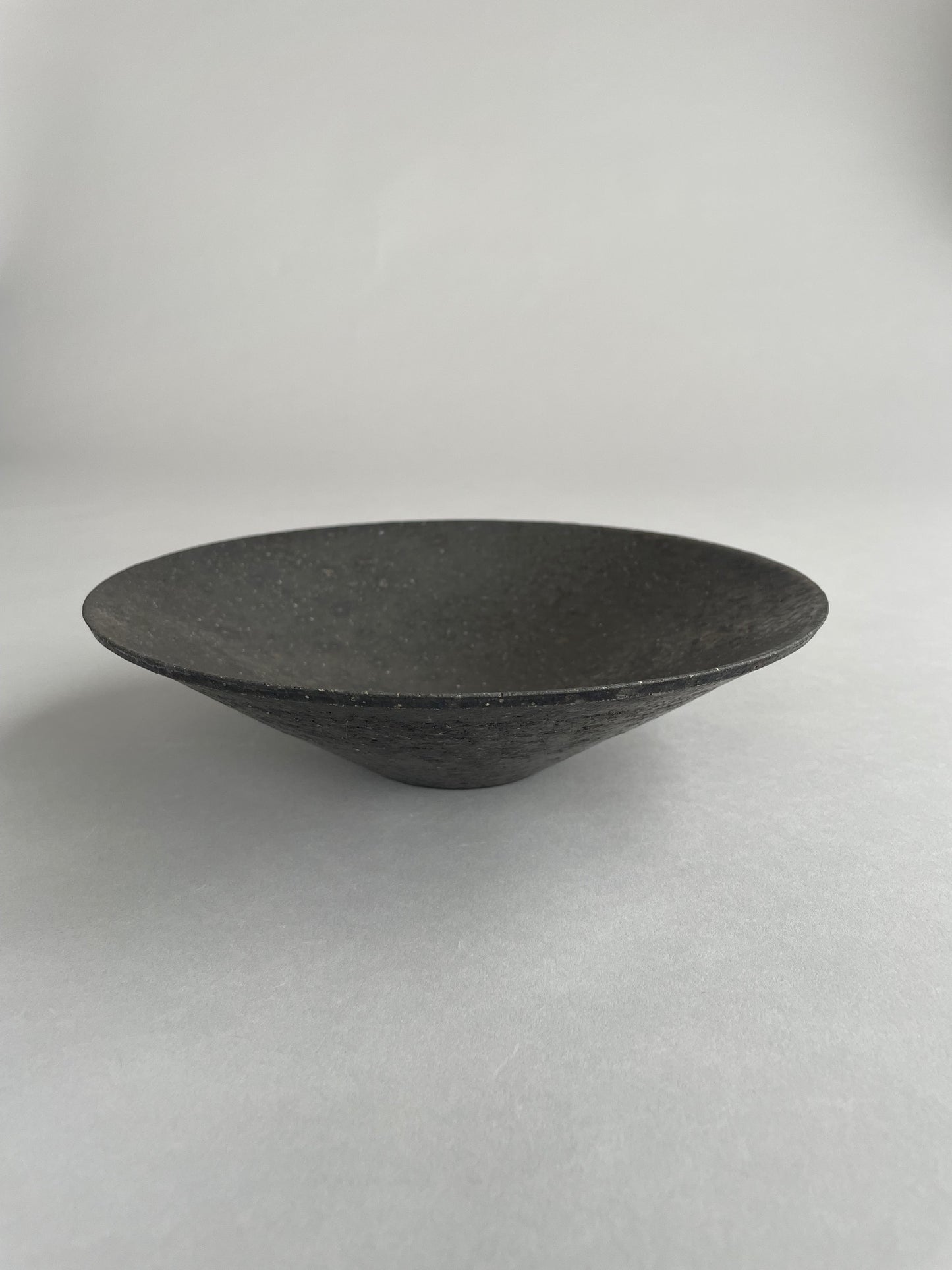 Wide Bowl Textured Black