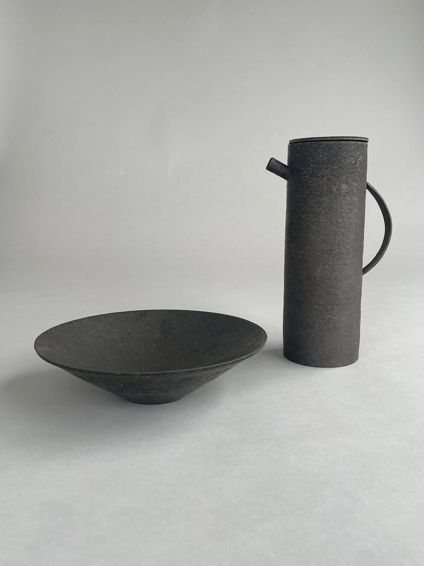 Wide Bowl Textured Black