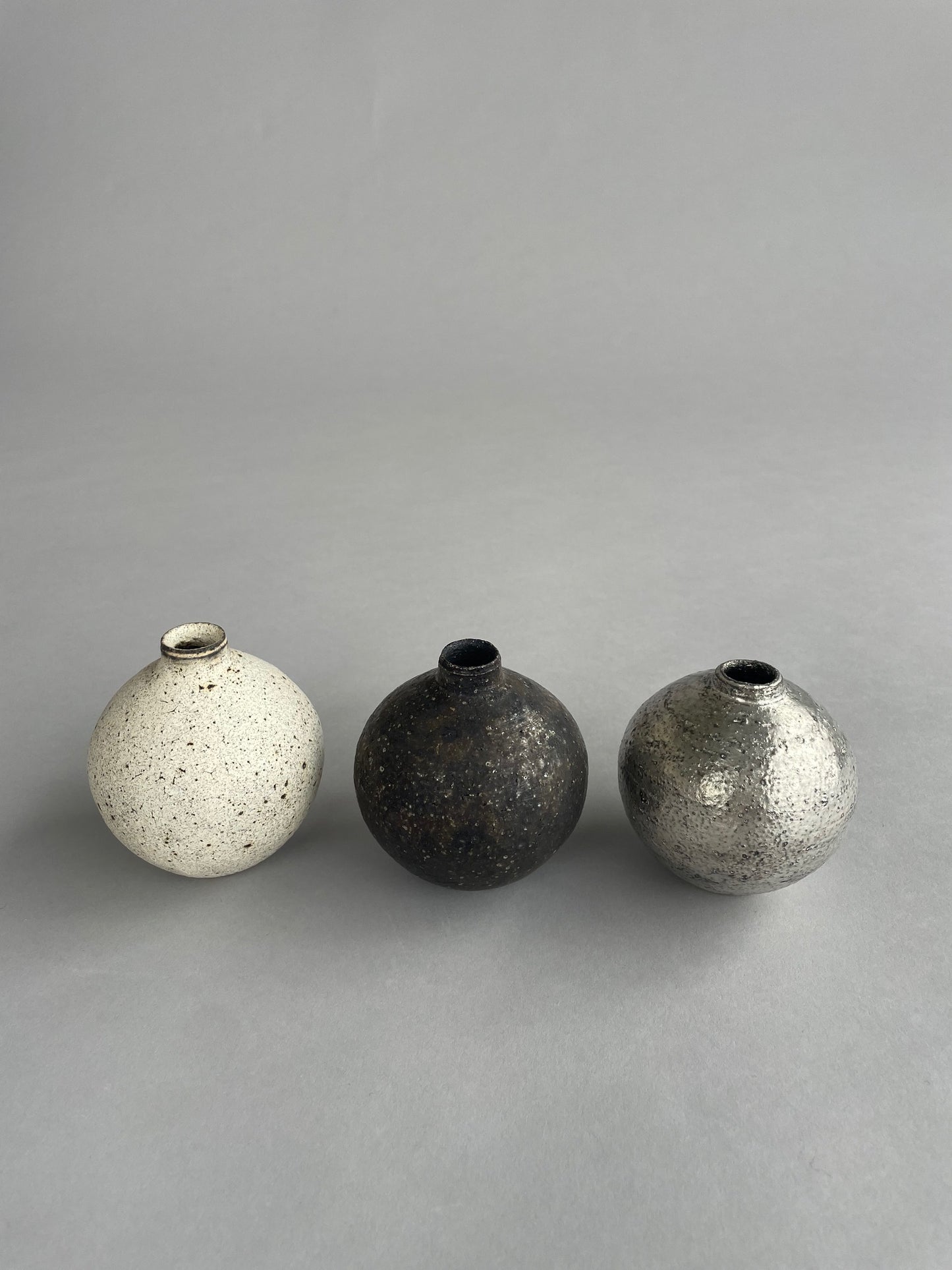 Bud Vase Textured Black