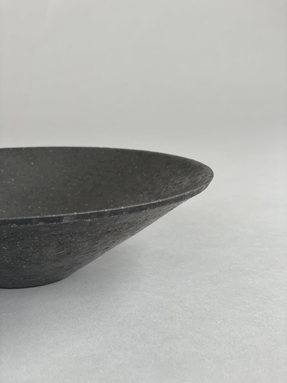 Wide Bowl Textured Black
