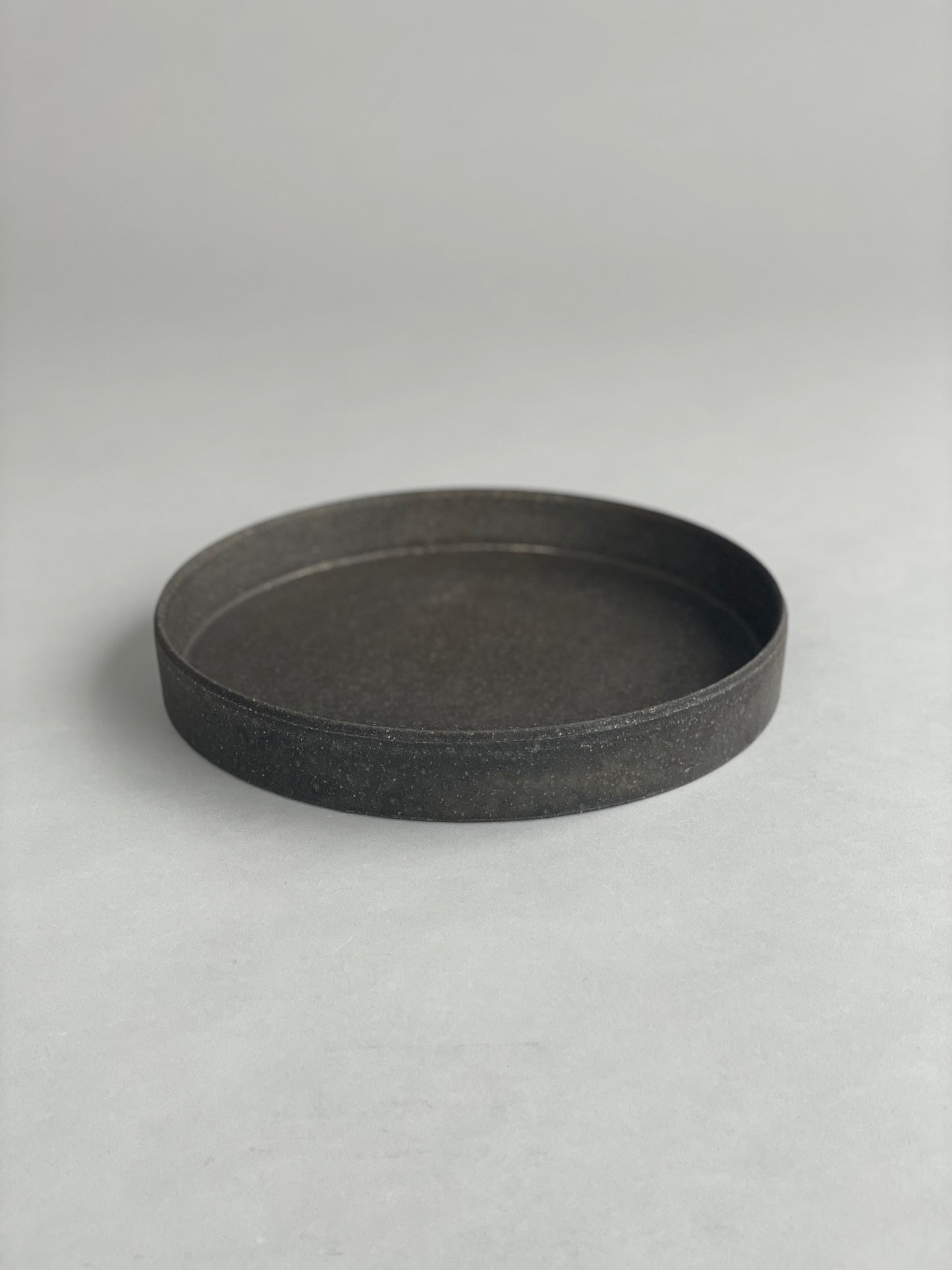 Gong Bowl Textured Black