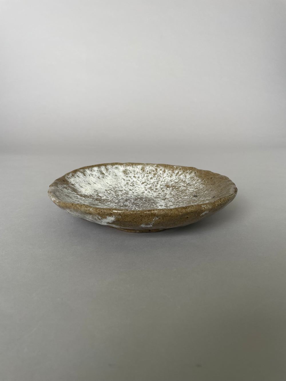 Handmade Plate Natural & White