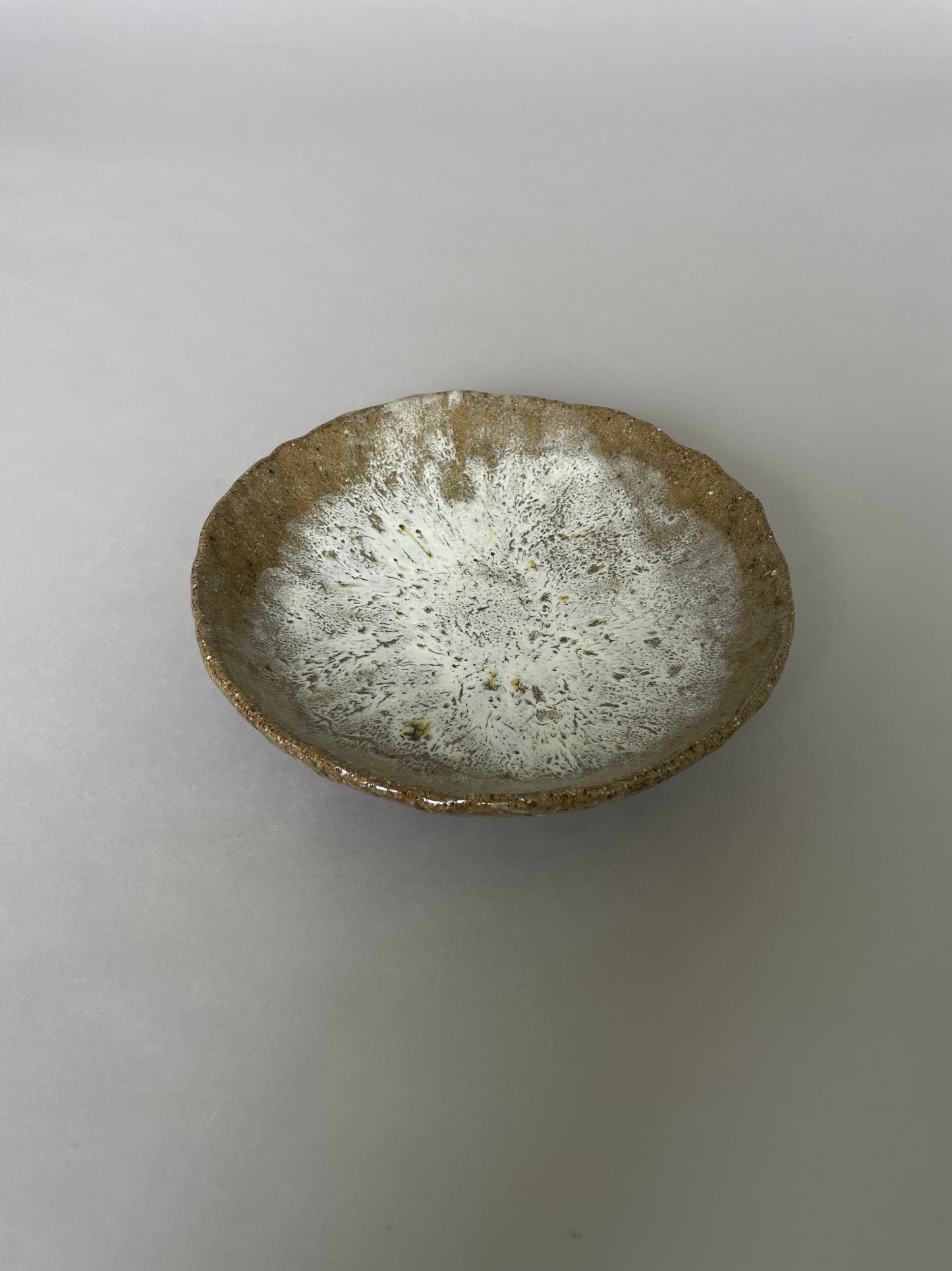 Handmade Plate Natural & White