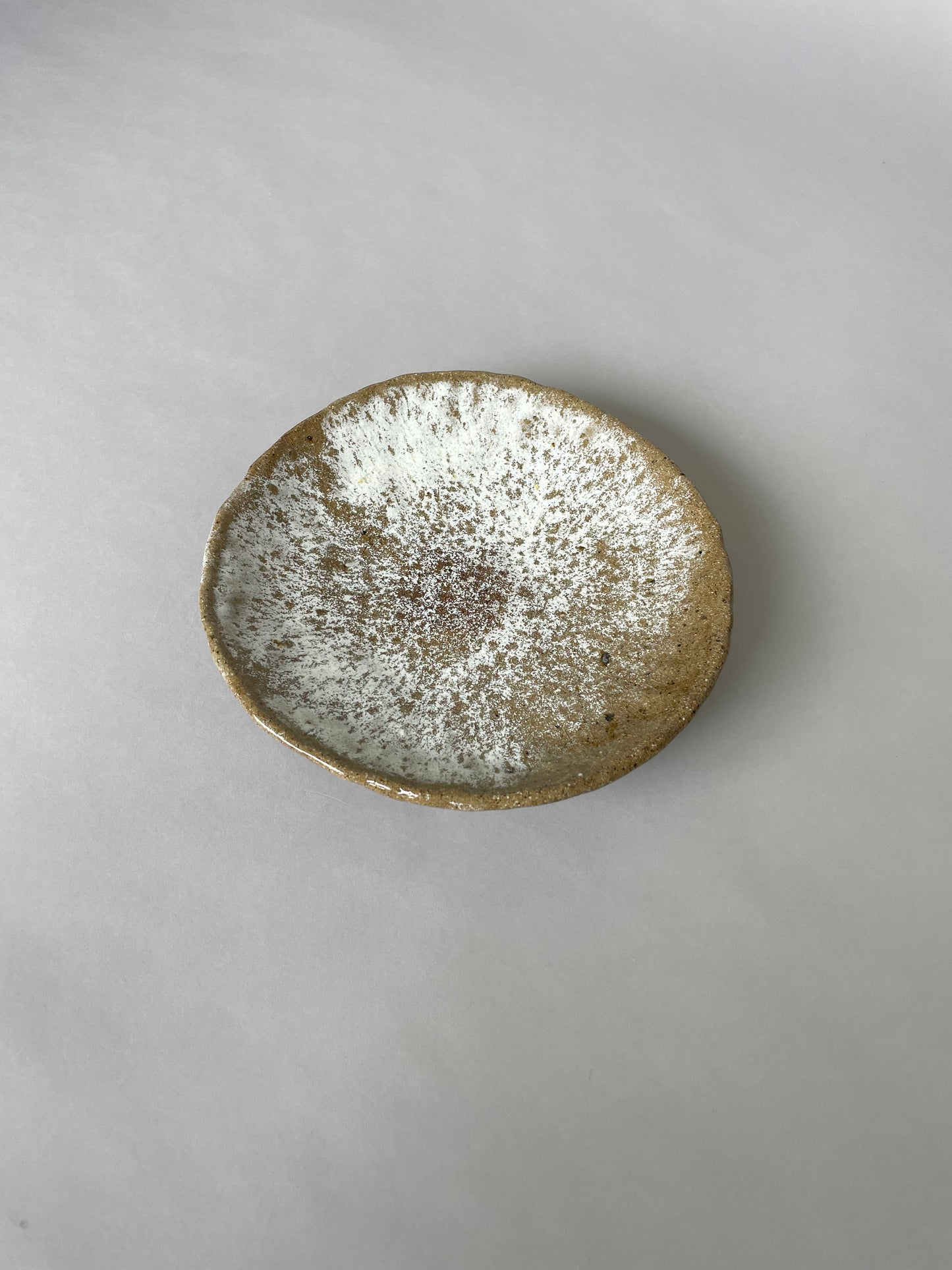 Handmade Plate Natural & White