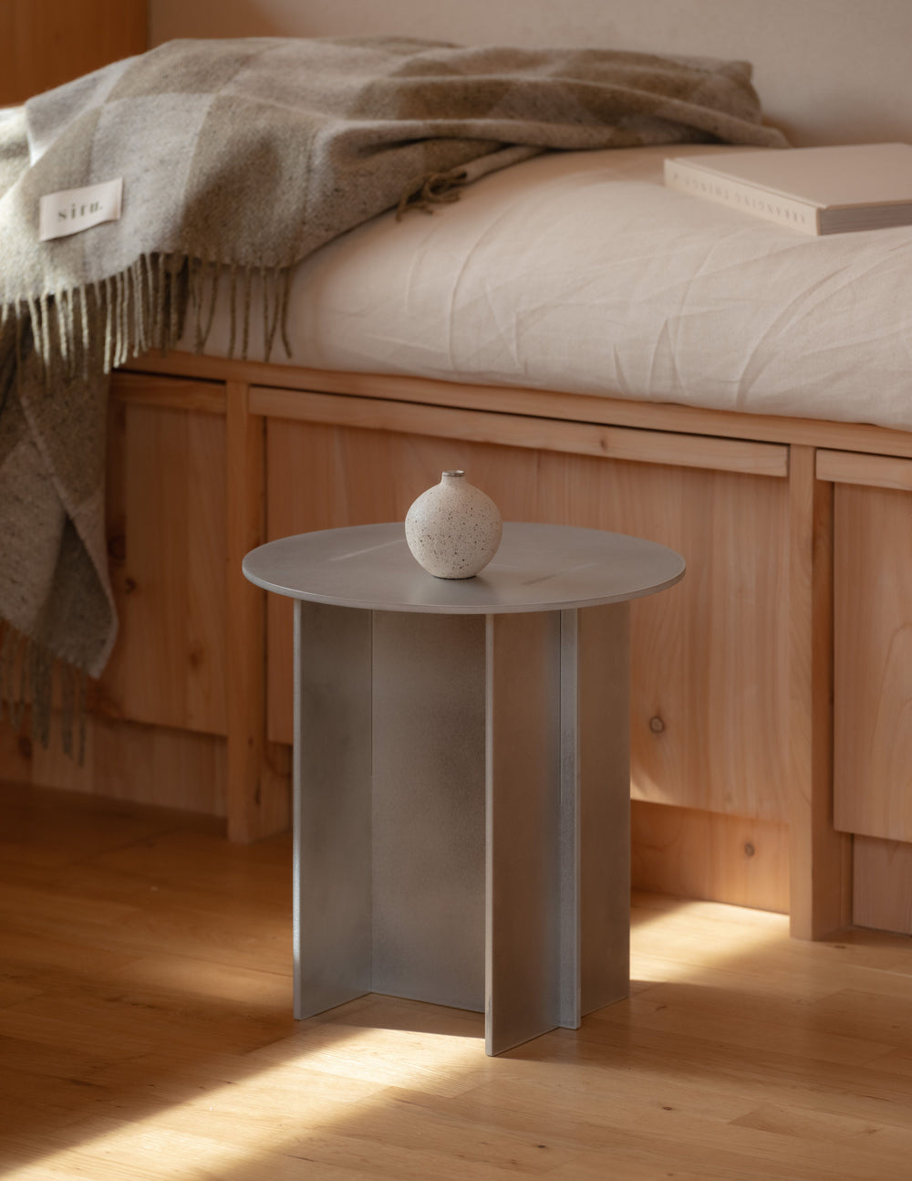 Bud Vase Textured White