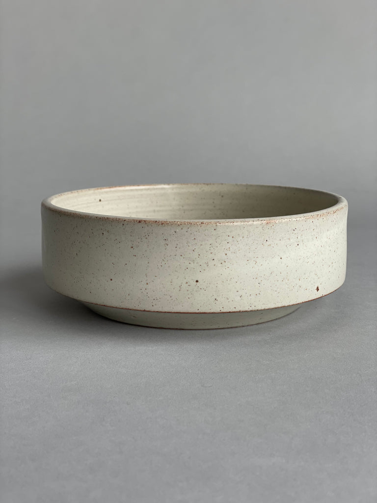 Exclusive warm white glaze on this everyday handmade ceramic bowl, by New Zealand potter Richard Beauchamp for SITU Studio.