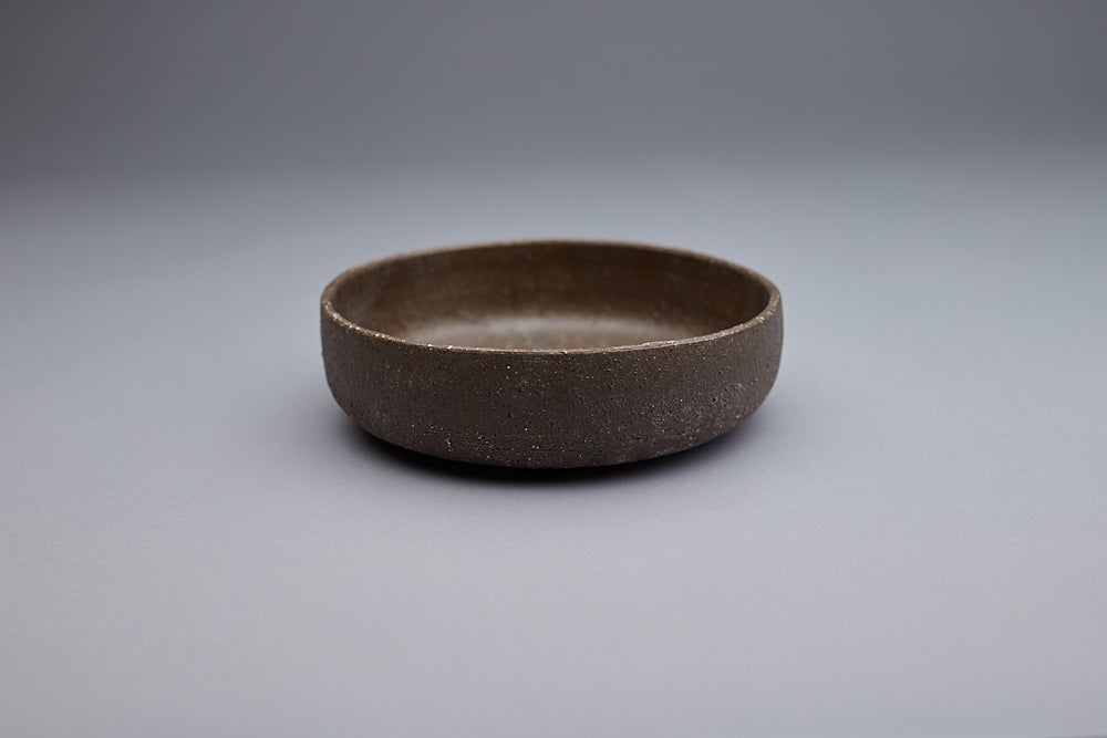 Unique textured bowls handmade by potter Kirsten Dryburgh. 